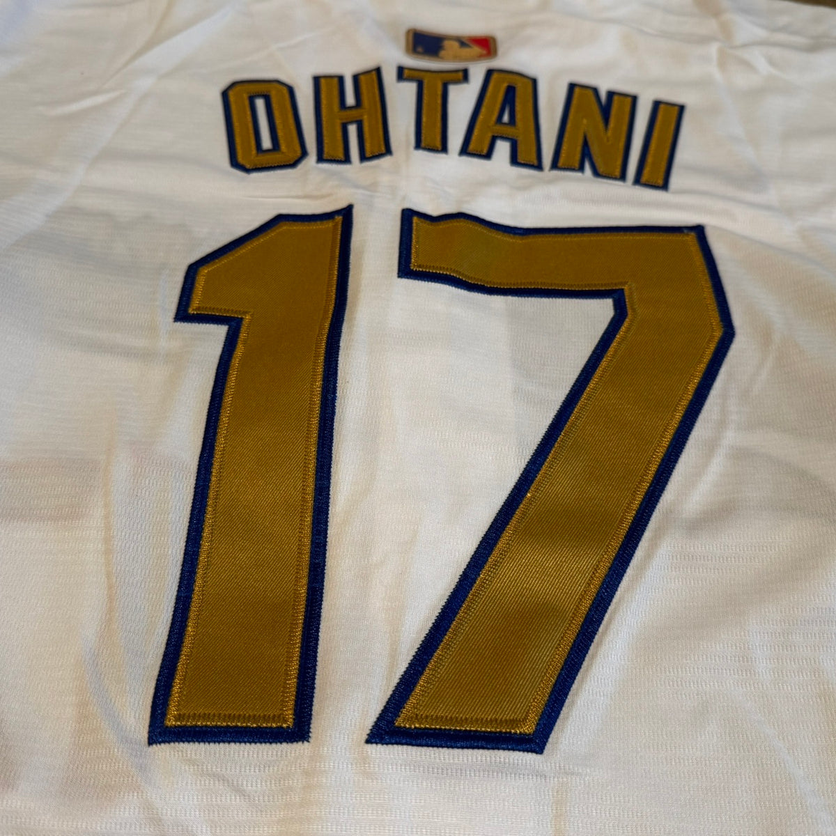 #17 Shohei Ohtani Los Angeles Dodgers White and Gold Jersey
