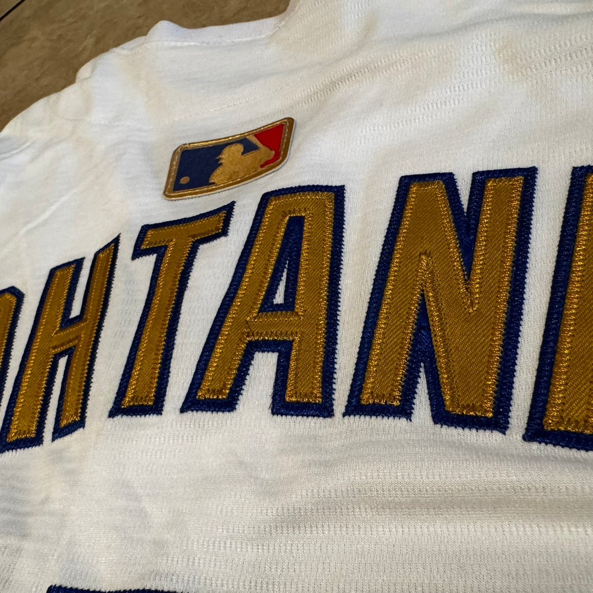 #17 Shohei Ohtani Los Angeles Dodgers White and Gold Jersey